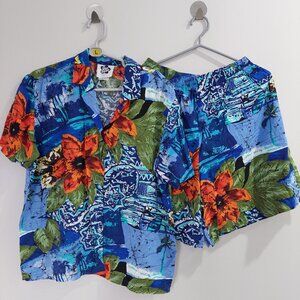 Hilo Hattie Women's M/L Hawaiian 2-PC Floral Print Shorts Sleeve Shirt Set